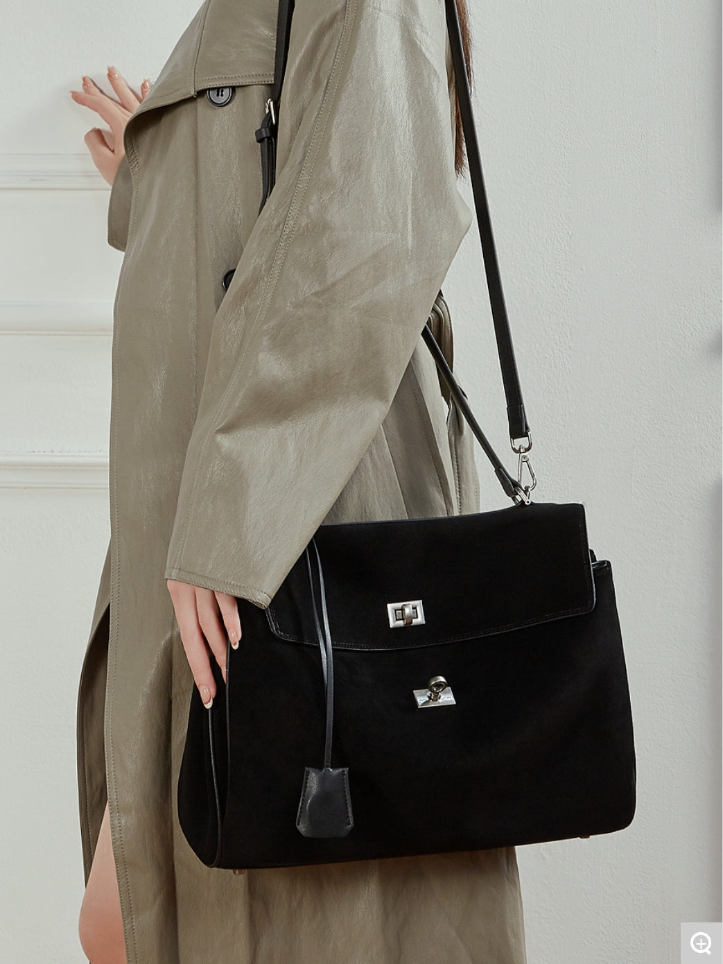 3262 Large Retro Large-Capacity Tote Bag – Suede Leather