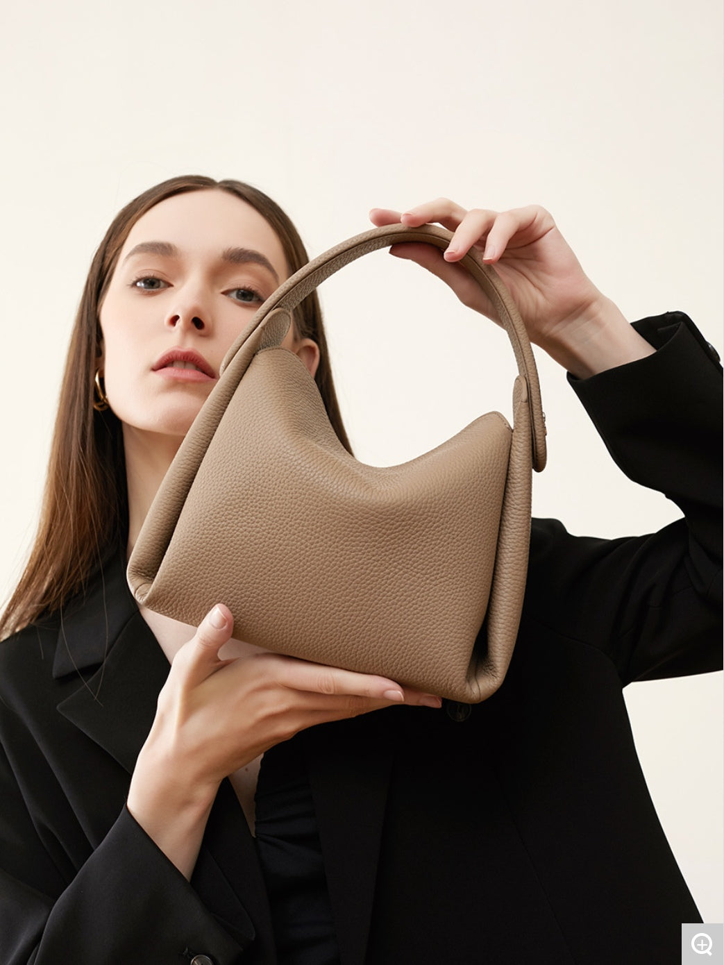 2166 Crossbody Bag – Full Grain Cowhide Leather