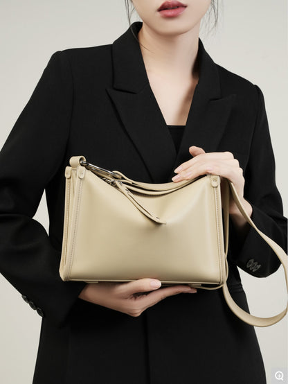 2298 Pillow Bag – Cowhide Leather