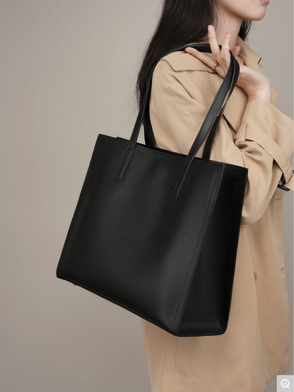 2302 Large-Capacity Tote Bag – Cowhide Leather