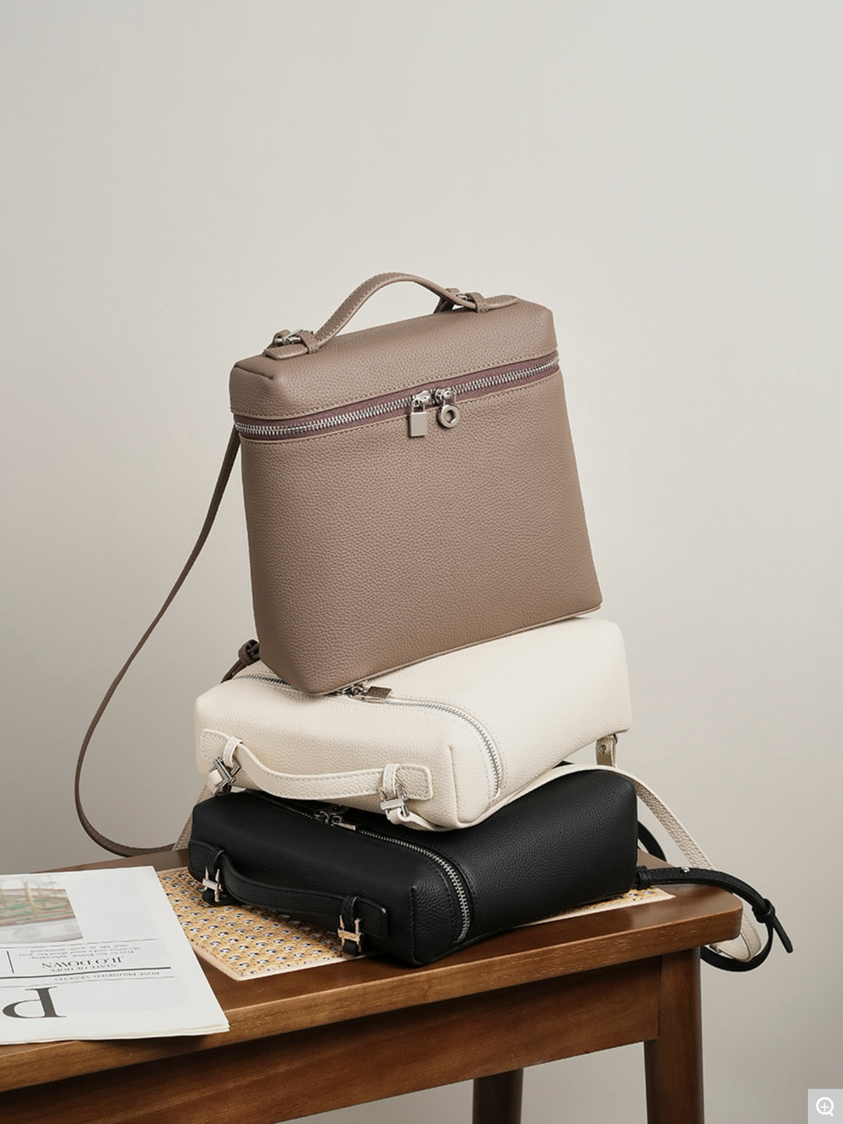 2366 Large-Capacity Backpack – Full Grain Cowhide Leather