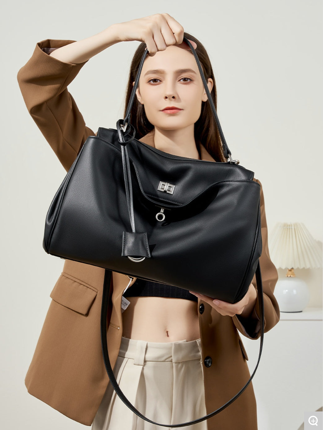 2727 Large Rodeo Lock Tote Bag – Cowhide Leather