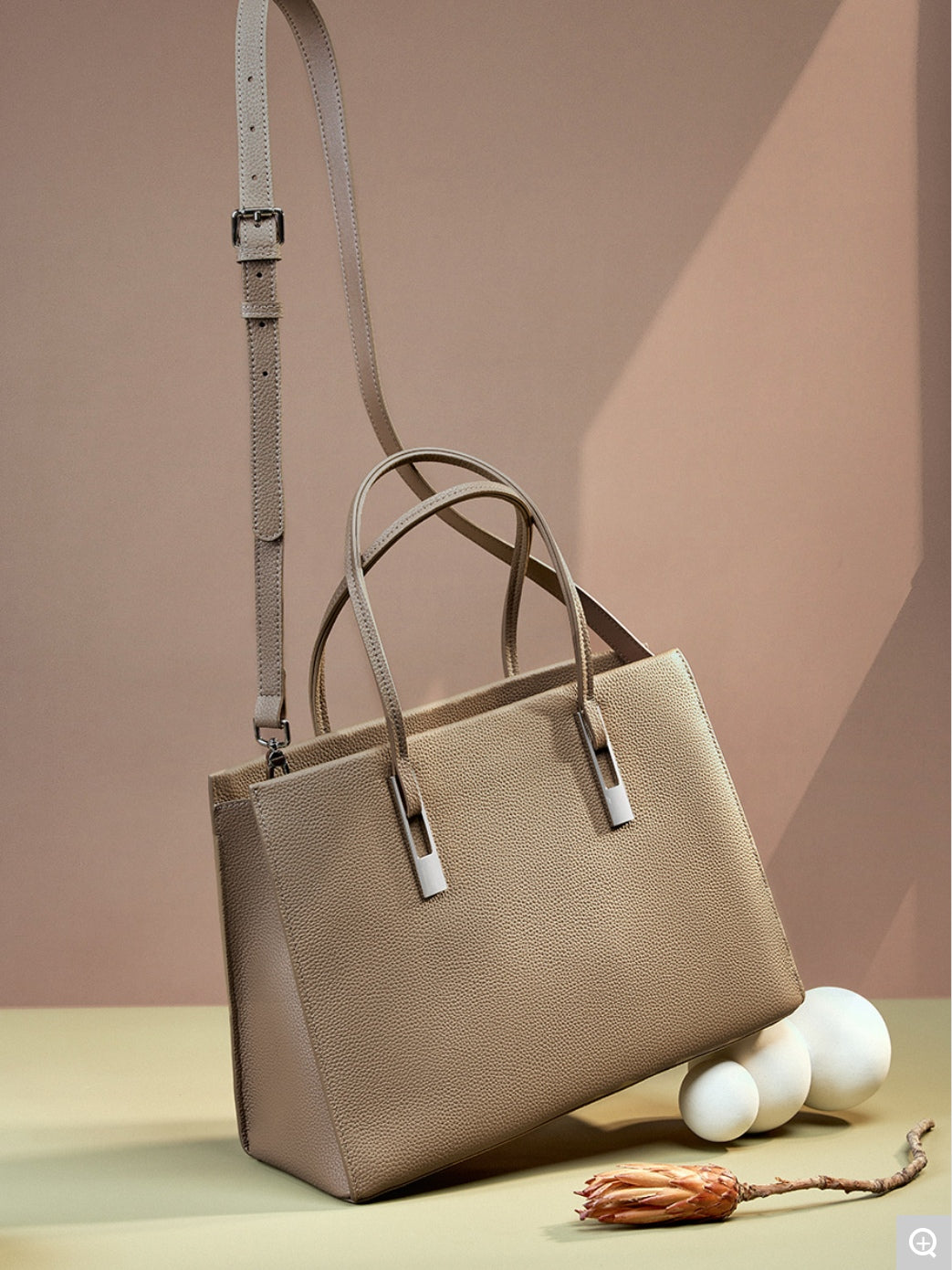 2305 Large-Capacity Tote Bag – Full Grain Cowhide Leather