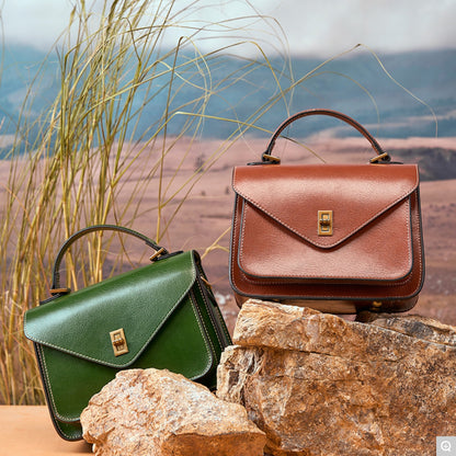 2078 Minimalist Crossbody Bag – Cowhide Leather
