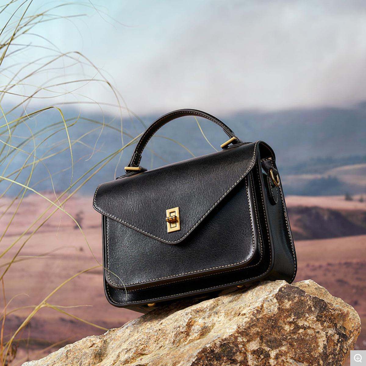 2078 Minimalist Crossbody Bag – Cowhide Leather