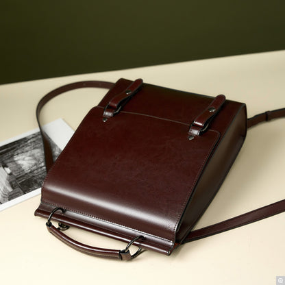 2090 Retro Minimalist Backpack – Cowhide Leather
