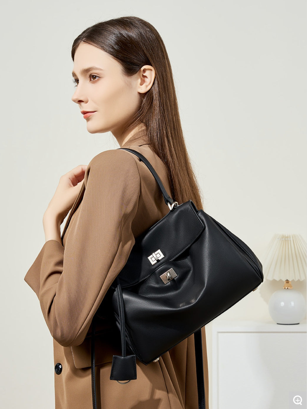 2727 Small Rodeo Lock Tote Bag – Cowhide Leather