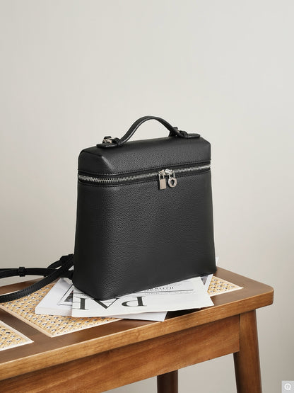 2366 Large-Capacity Backpack – Full Grain Cowhide Leather