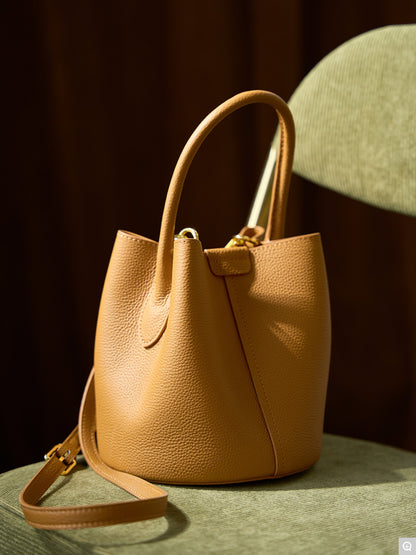 2269 Bucket Bag – Full Grain Cowhide Leather