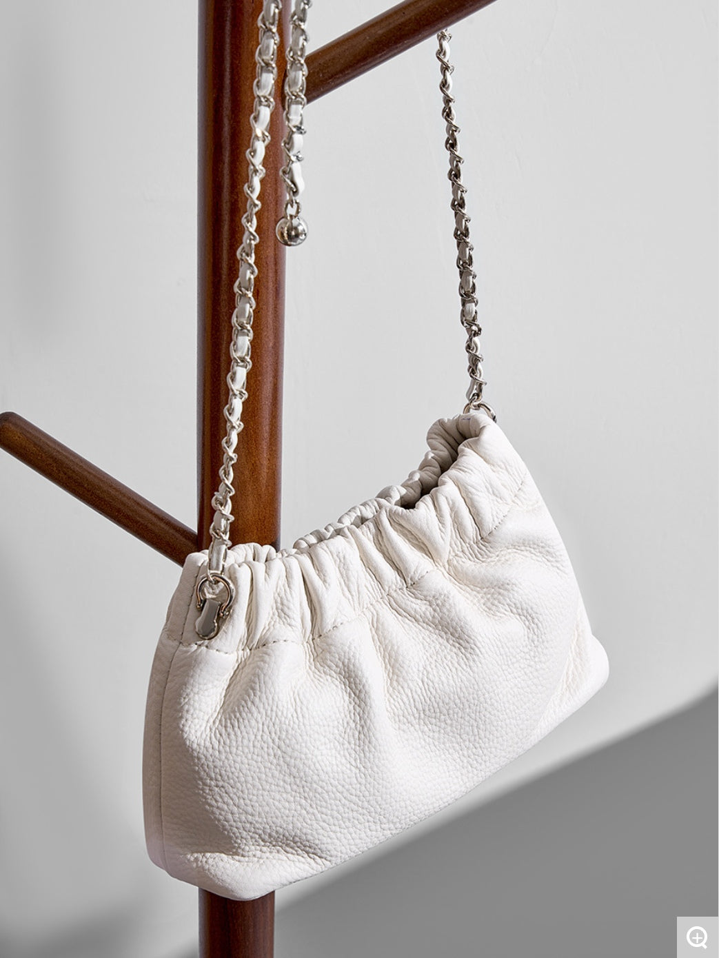 2335 Chain Underarm Bag – Full Grain Cowhide Leather