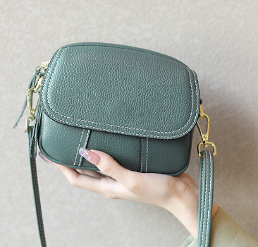 1992 Crossbody Bag – Full Grain Cowhide Leather