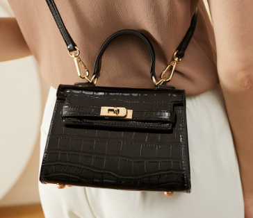 2212 Crocodile-Embossed Crossbody Bag – Cowhide Leather