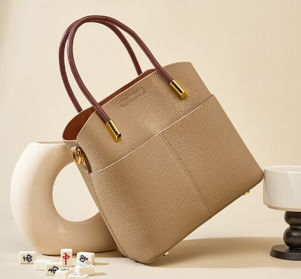 2235 Bucket Bag – Full Grain Cowhide Leather