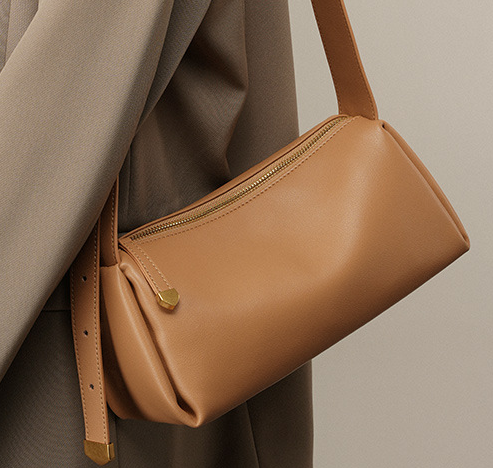 2265 Baguette Bag – Cowhide Leather