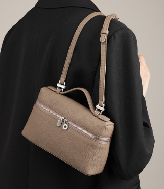 2329 Box Bag – Full Grain Cowhide Leather