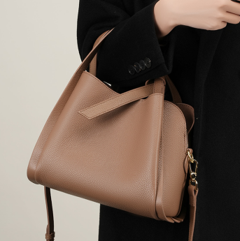 2371 Bucket Bag – Full Grain Cowhide Leather