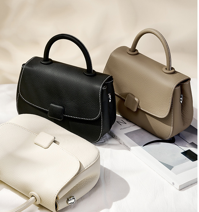 2735 Crossbody Bag – Full Grain Cowhide Leather