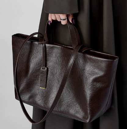 2907 Retro Large-Capacity Tote Bag – Full Grain Cowhide Leather