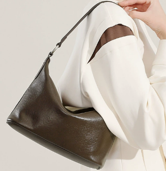 3005 Retro Shoulder Bag – Full Grain Cowhide Leather