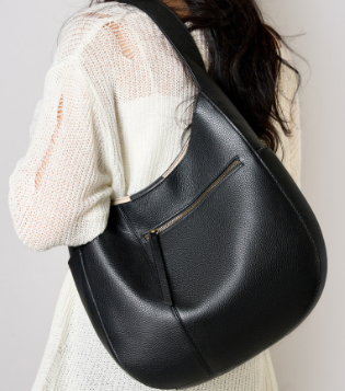 3017 Minimalist Large-Capacity Crescent Bag – Full Grain Cowhide Leather
