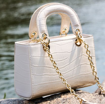 3051 Crossbody Bag – Cowhide Leather