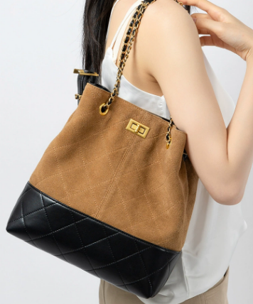 3162 Chain Quilted Bucket Bag – Split Cowhide Leather
