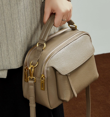 3269 Minimalist Mini Box Bag – Full Grain Cowhide Leather