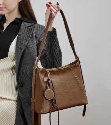 3302 Hobo Bag – Cowhide Leather