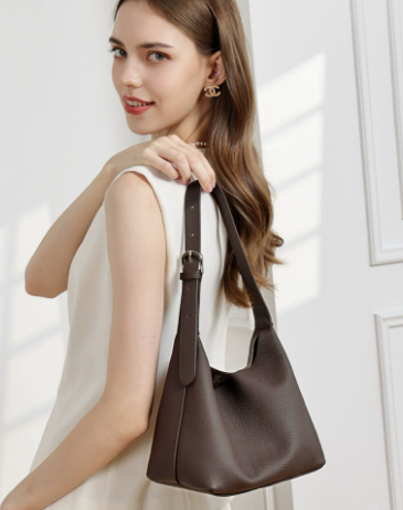 3306 Minimalist Tote Bag – Full Grain Cowhide Leather