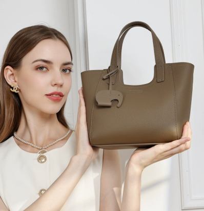 3343 Retro Large-Capacity Tote Bag – Full Grain Cowhide Leather