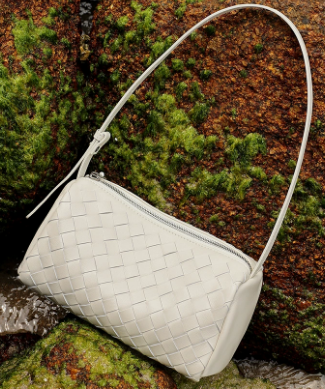 3385 Woven Pillow Bag – Full Grain Sheepskin Leather