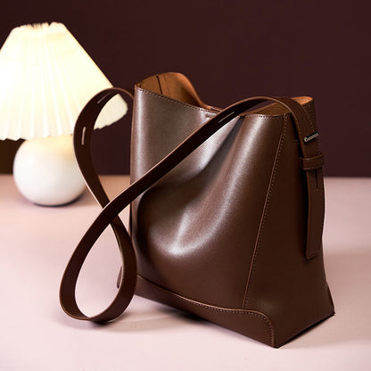 2391 Large-Capacity Bucket Bag – Cowhide Leather