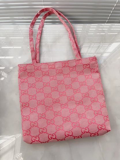 GUCCI Vanity Carrier Pink