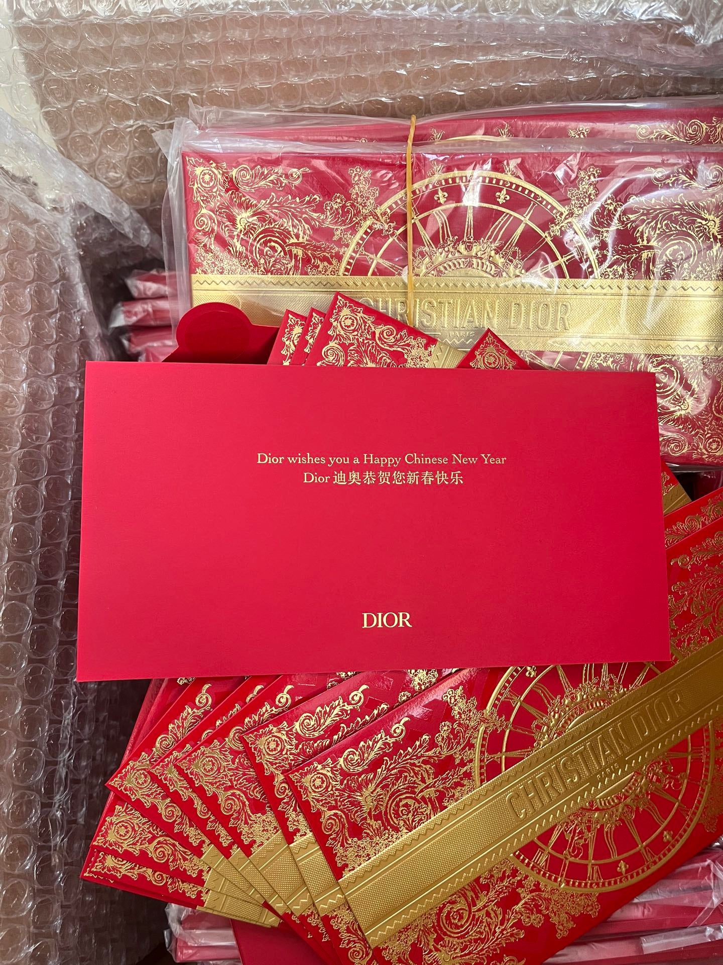 CHRISTIAN DIOR Red Packet 8's (Original)