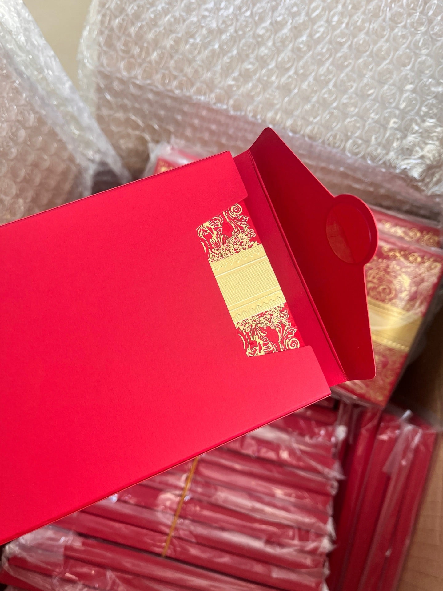 CHRISTIAN DIOR Red Packet 8's (Original)